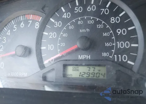 2008 Toyota Corolla Ce z USA, uszkodzony, nr VIN 1NXBR32E98Z987674